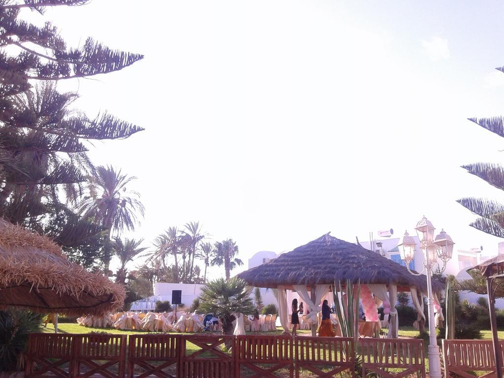 โรงแรมเจอบา โอเรียน Mezraia ภายนอก รูปภาพ
